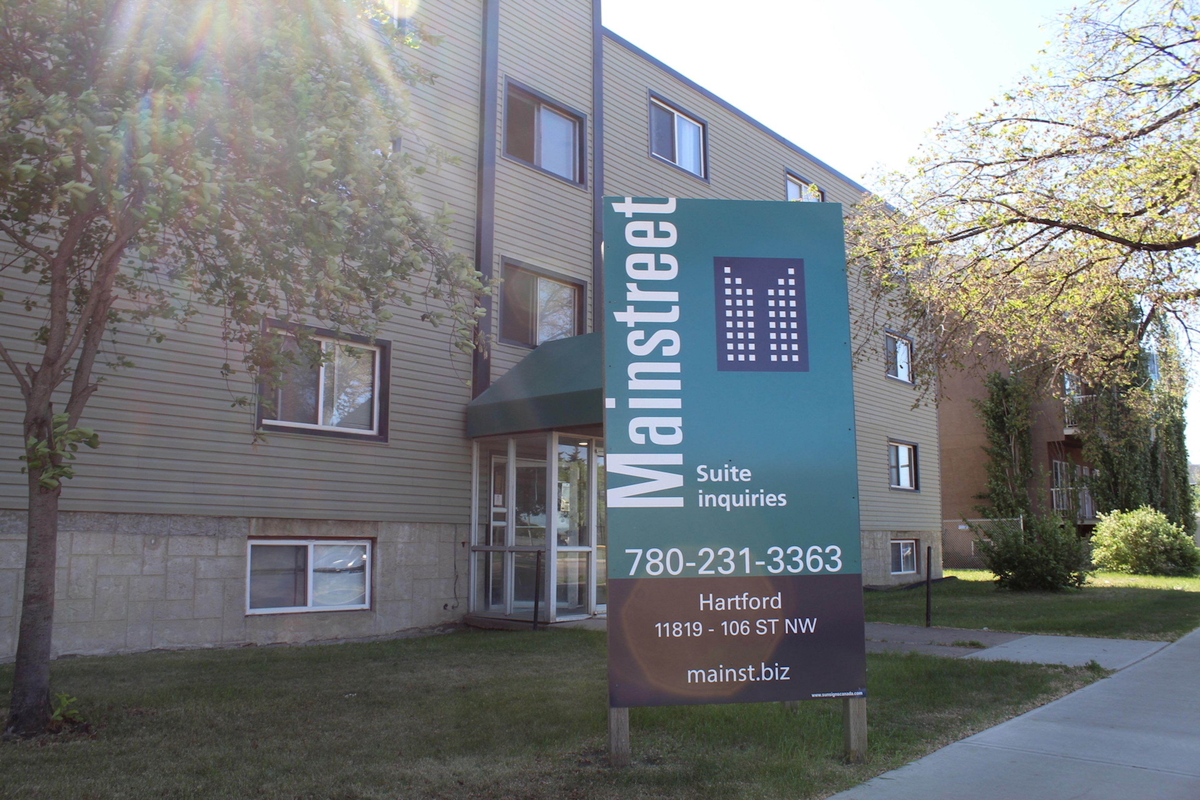 Hartford Apartments Apartment Building