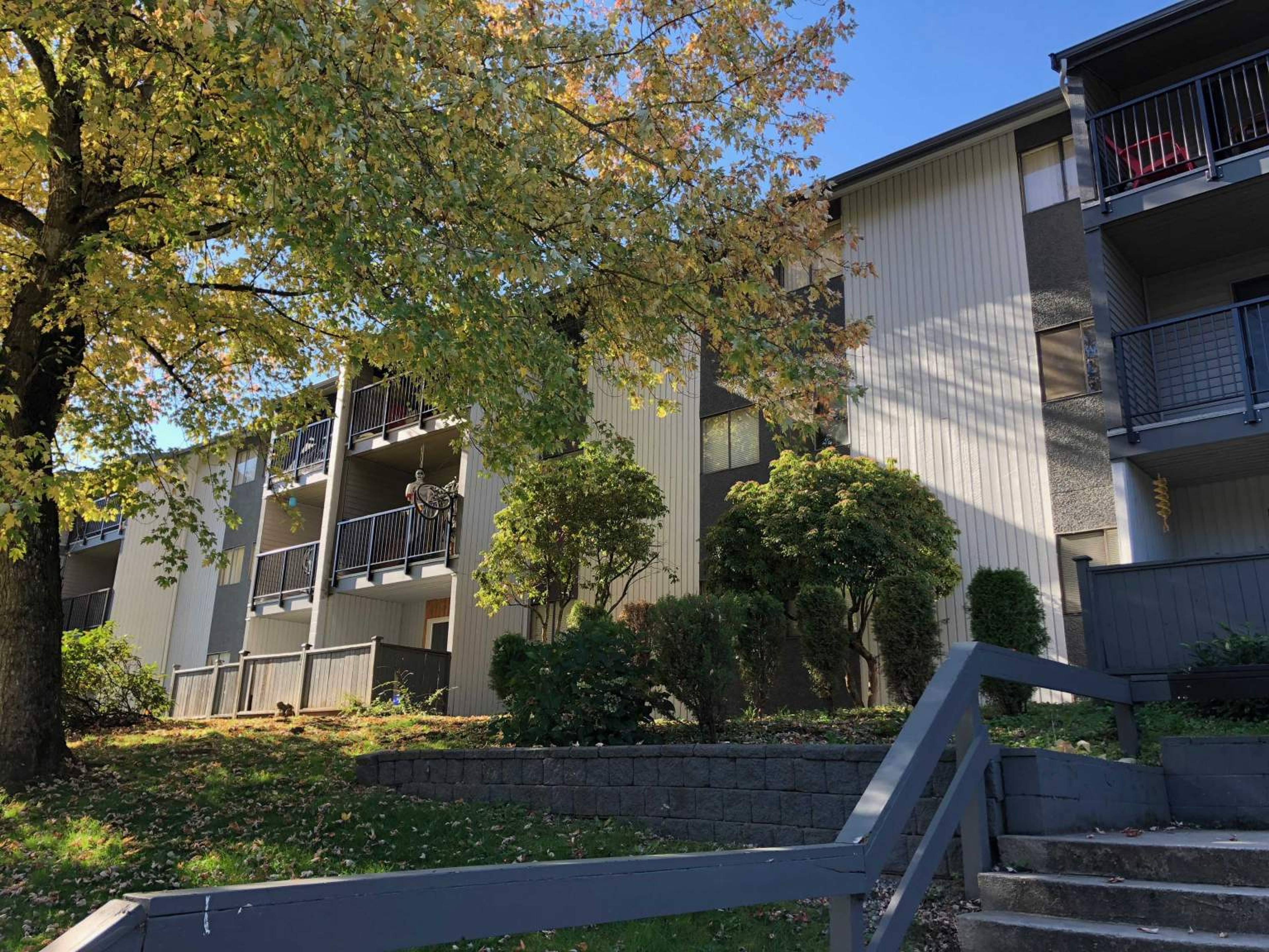 Manpreet Estates Apartment Building