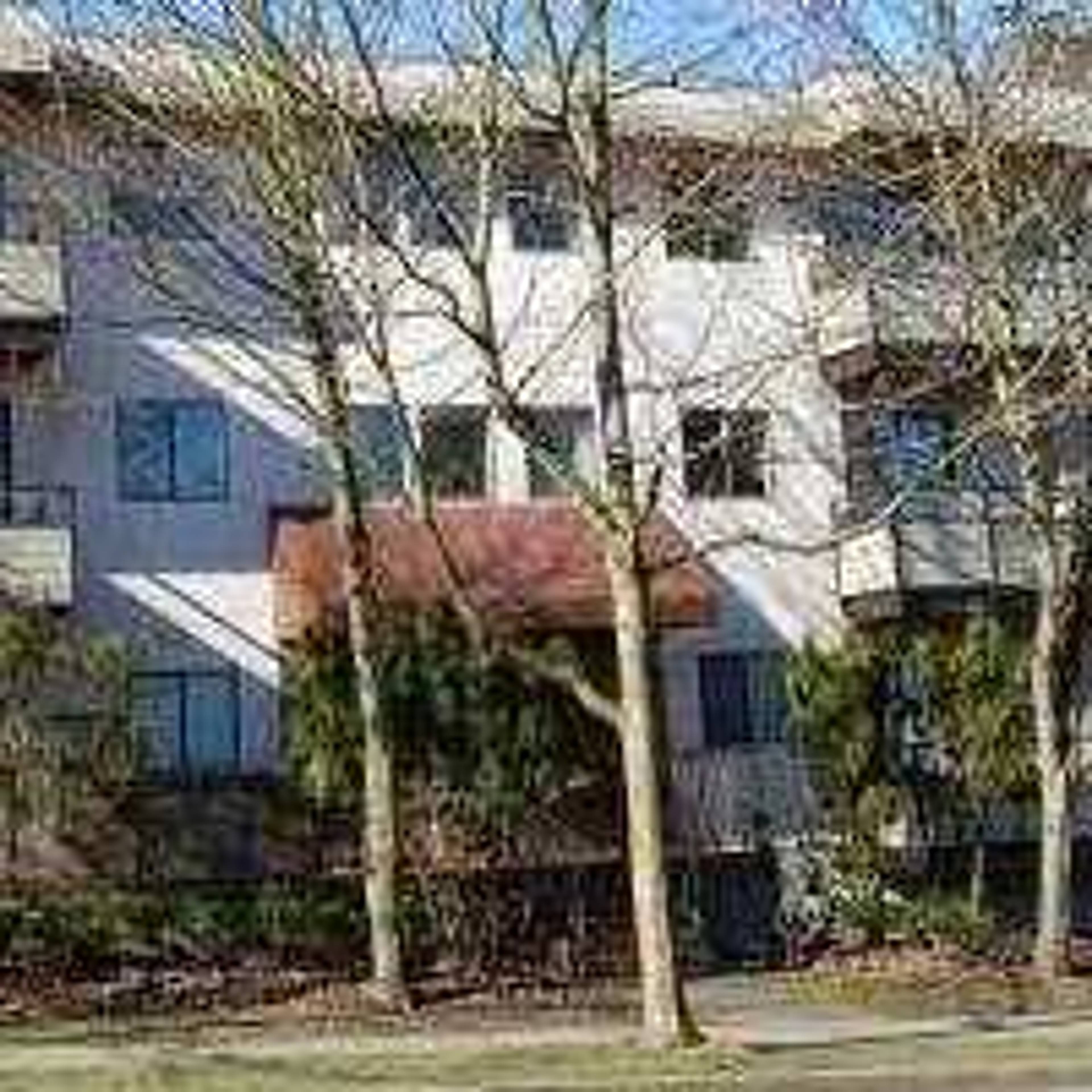 2255 Prince Albert Apartment Building