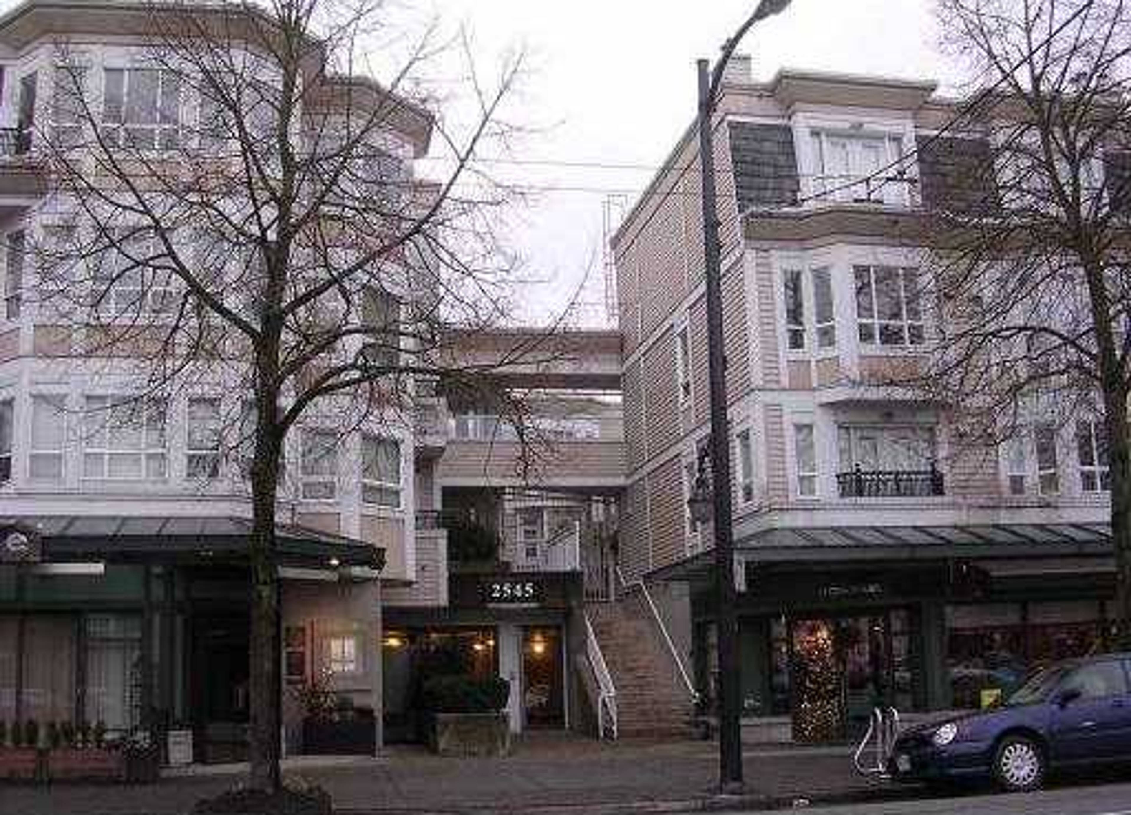 Trafalgar Mews Apartment Building