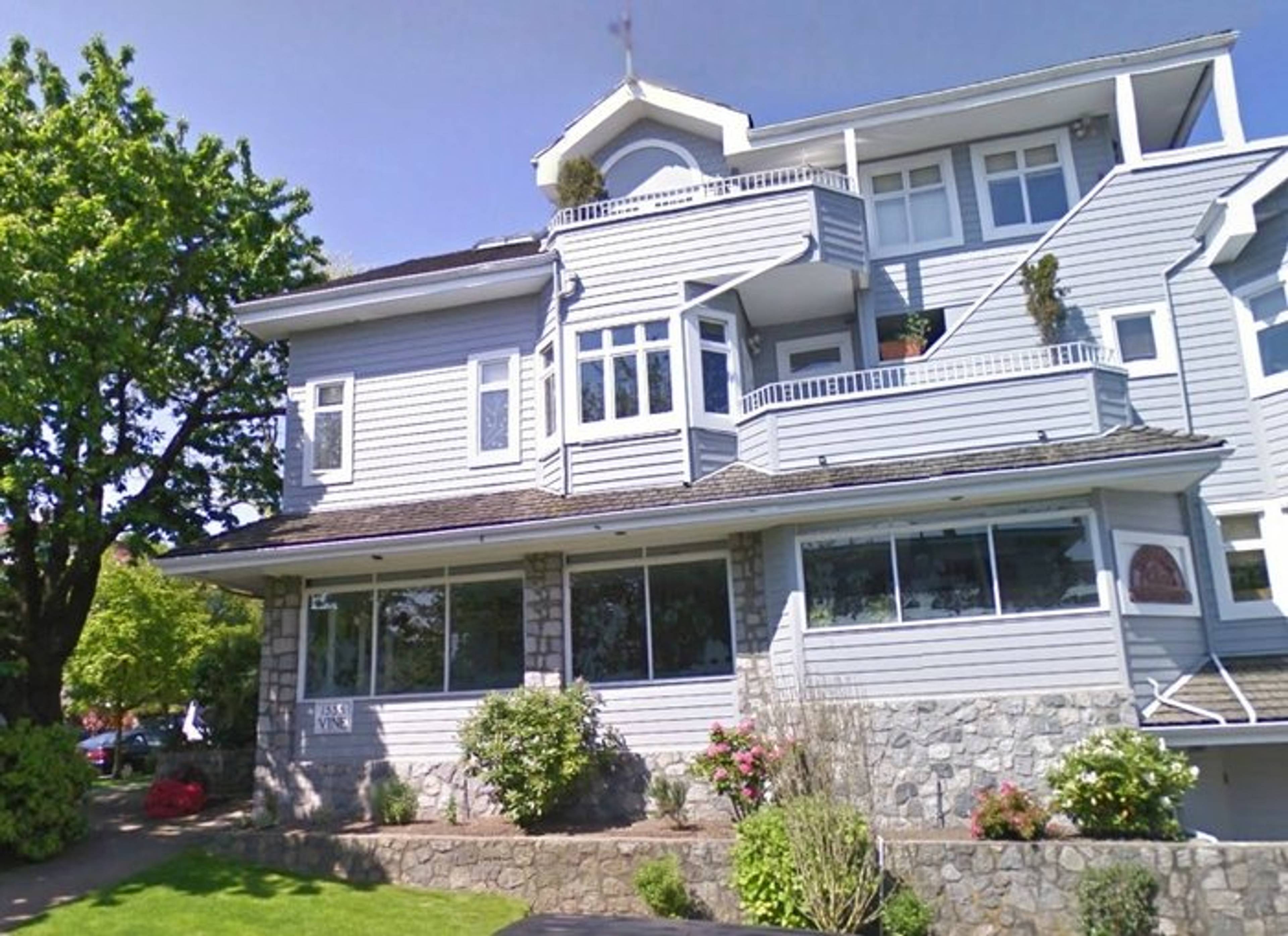 Kitsilano Apartment Building