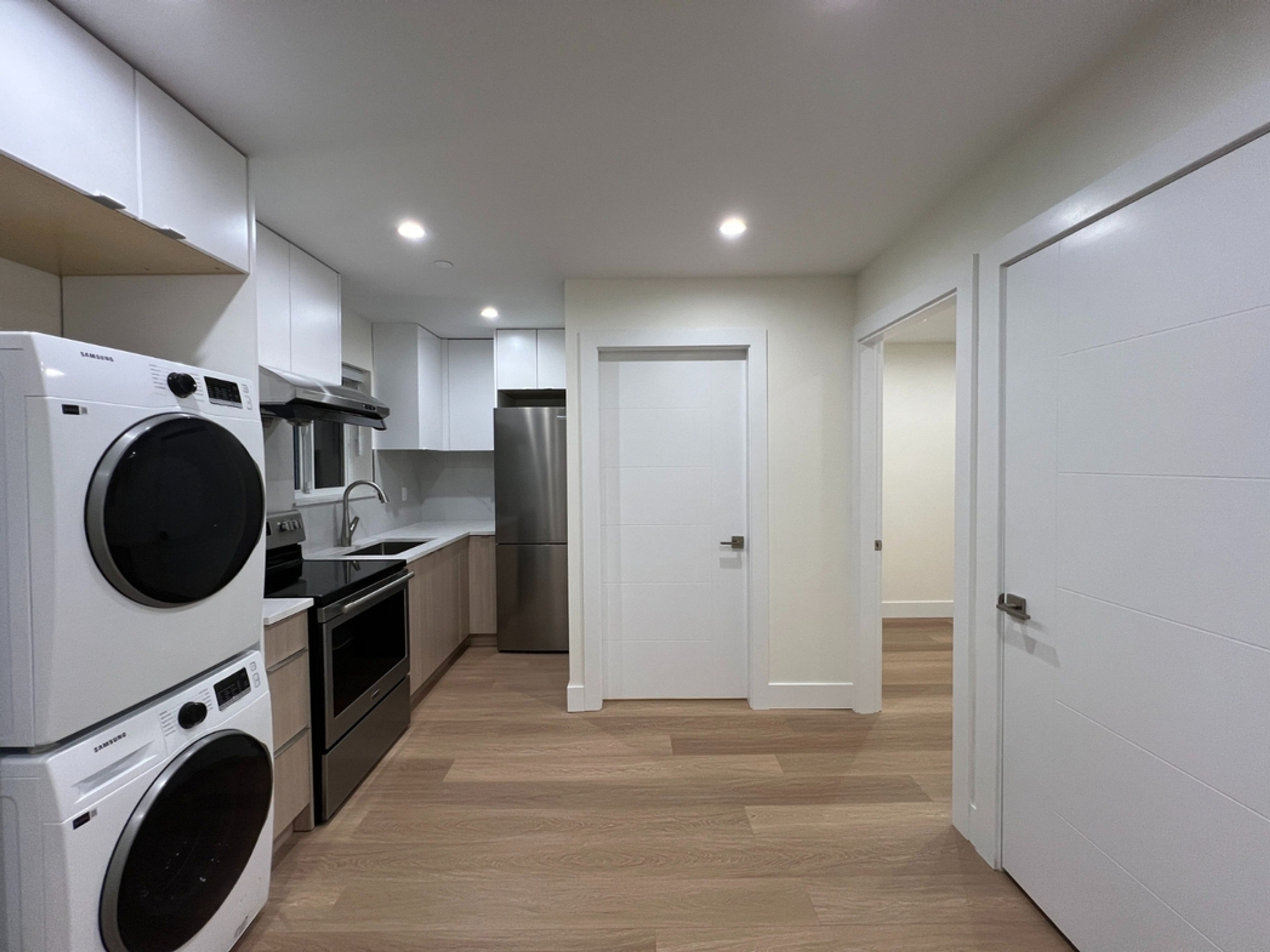 7 Bed  · 7 Bath for rent $7 / week