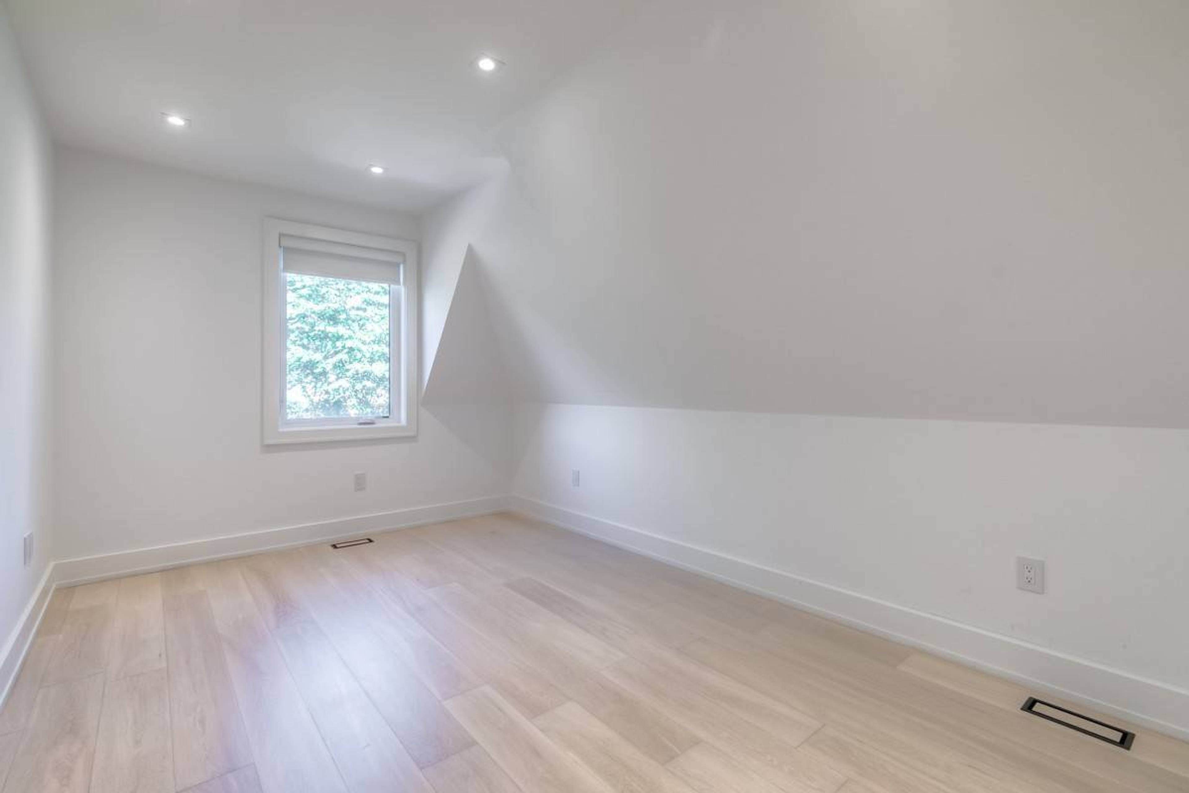 37 Boustead Avenue 9