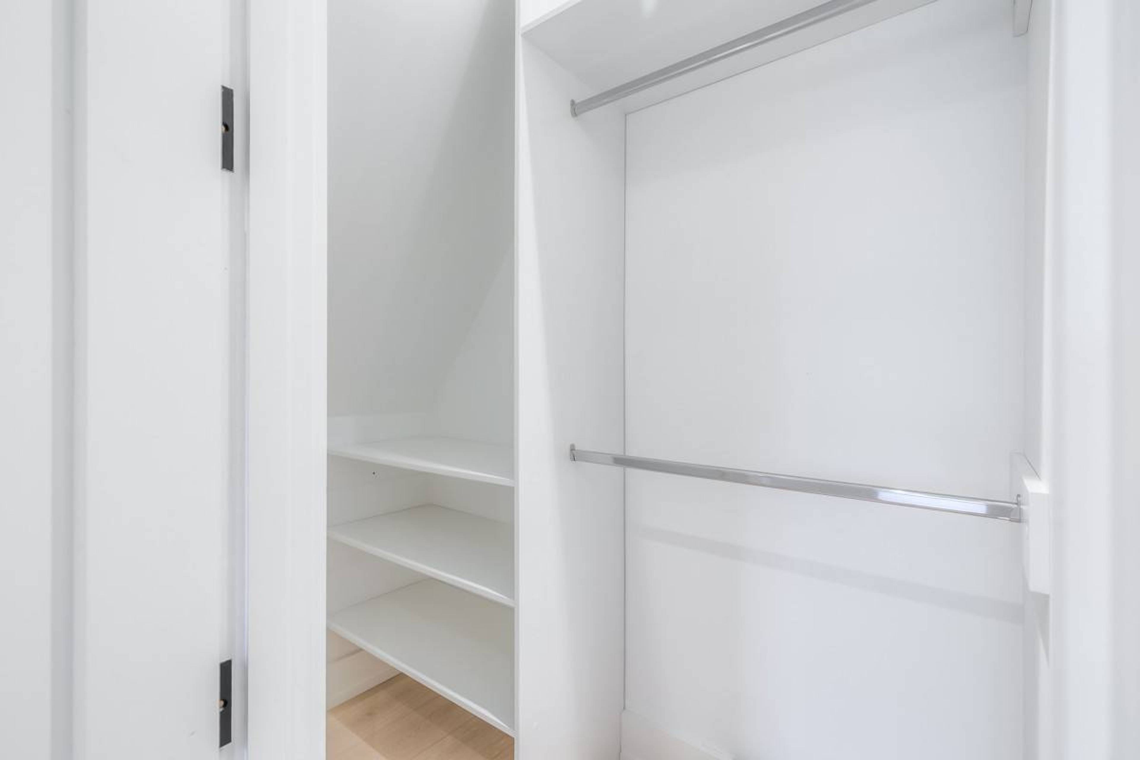 37 Boustead Avenue 10