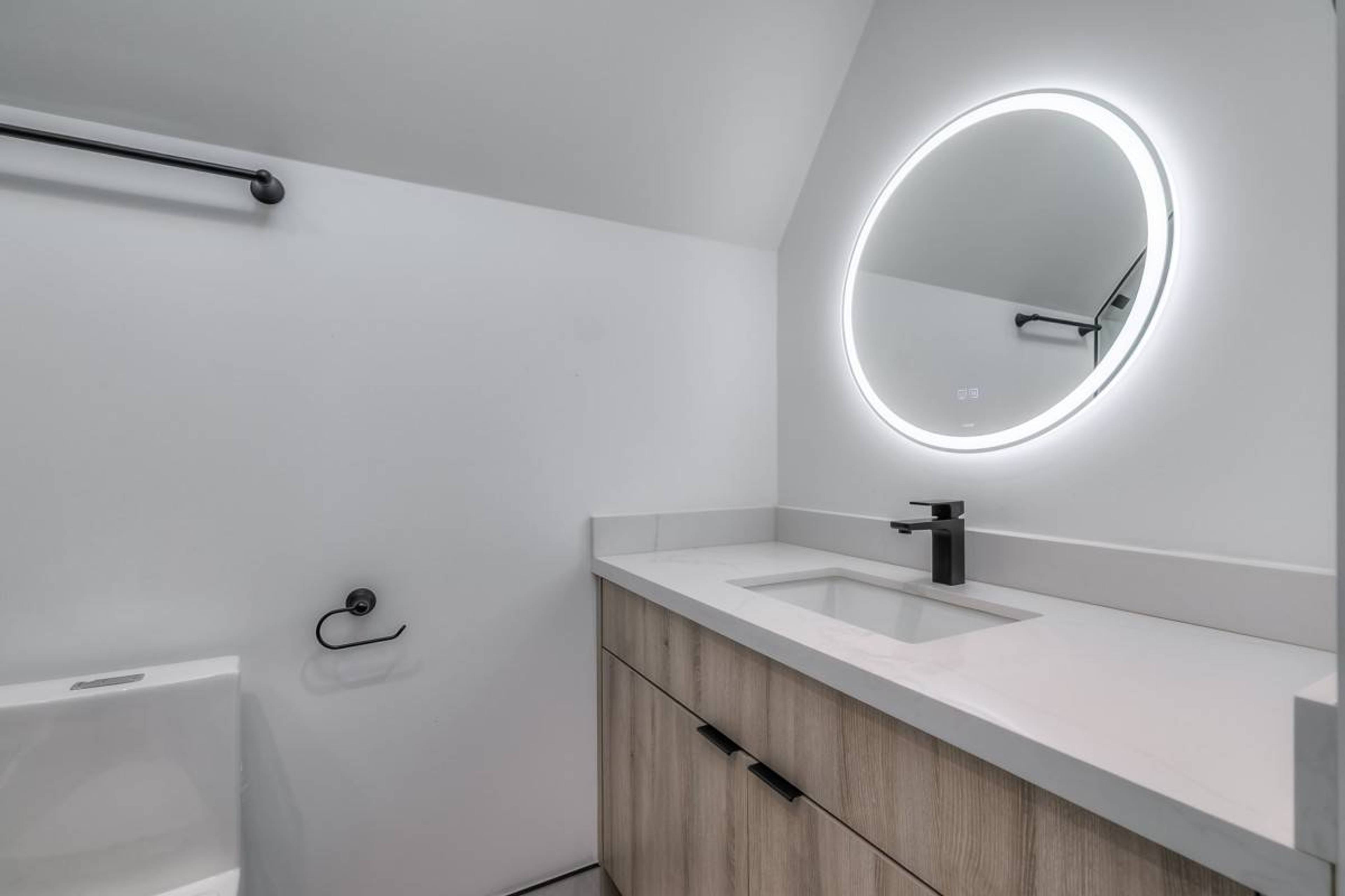 37 Boustead Avenue 13