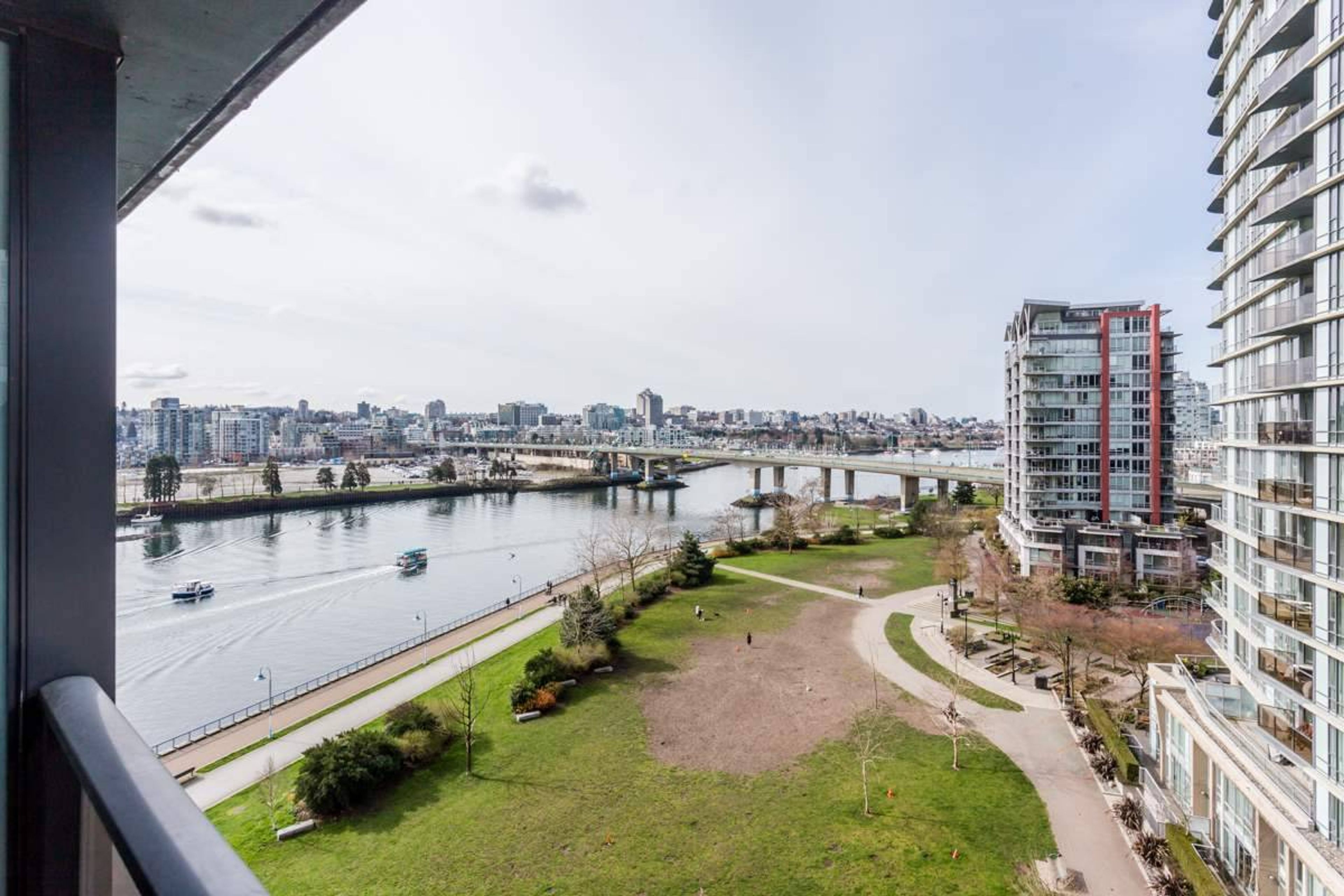 2 Bed  · 2 Bath for rent $2,222 / month